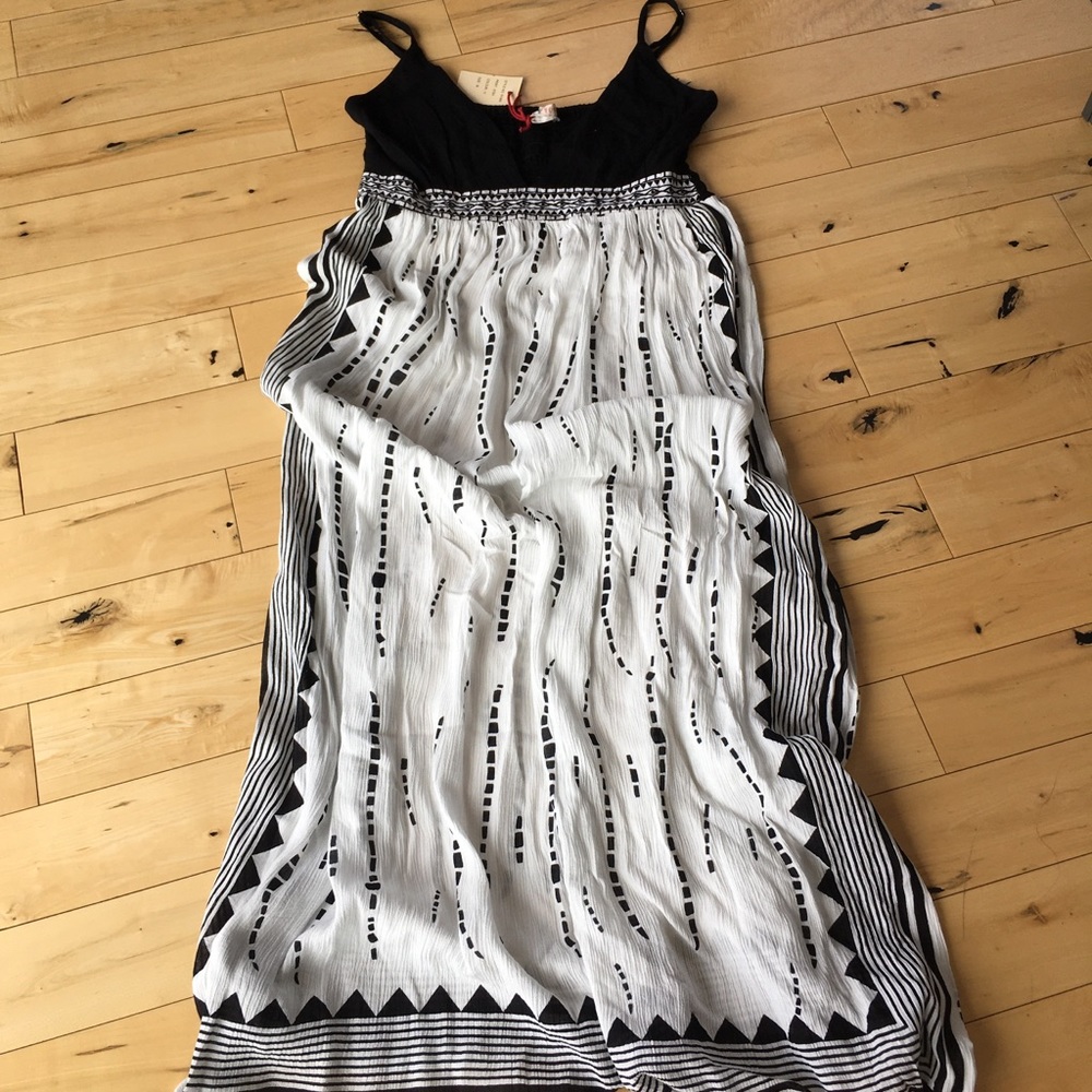 Raga V-neck Long Dress Size Women’s M